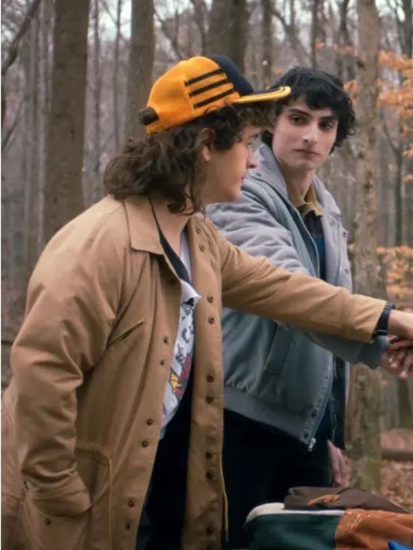 Outerwear Trends Dustin Henderson Stranger Things S05 Brown Jacket