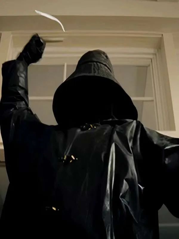 Outerwear Trends I Know What You Did Last Summer Black Coat