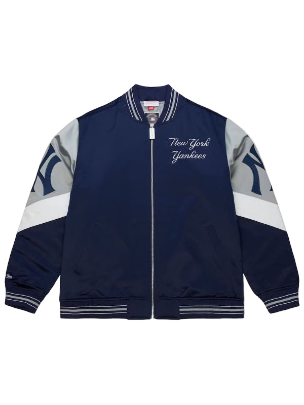 Outerwear Trends New York Yankees Throwback Heavyweight Satin Jacket